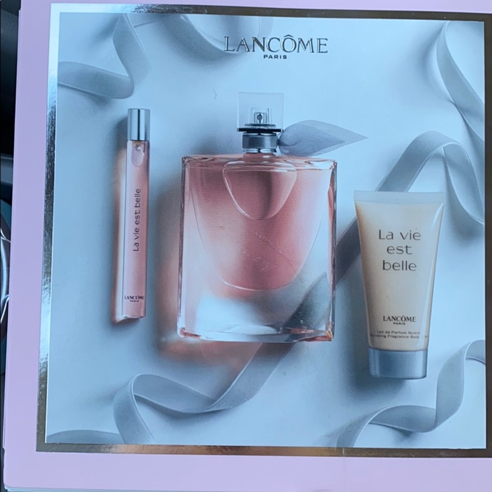 Lancome La vie est belle Vday gift set